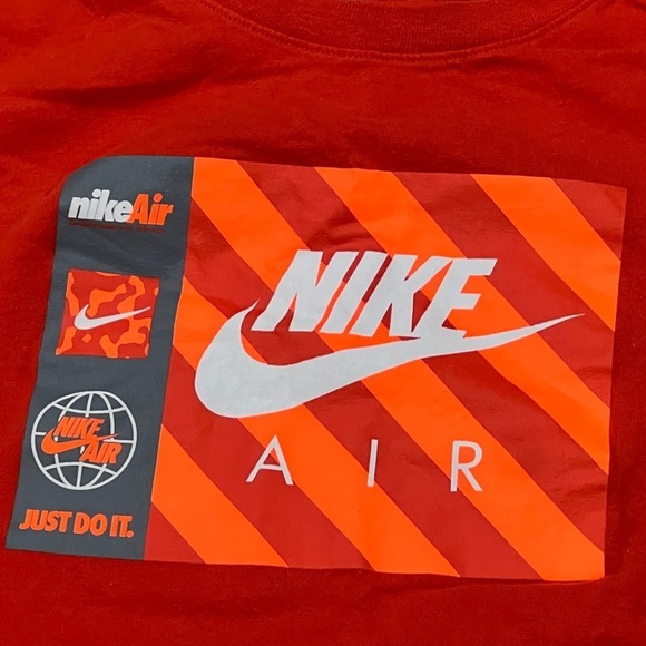 The Nike Tee Orange Crewneck Sports Crewneck Tshirt Top - Picture 3 of 4